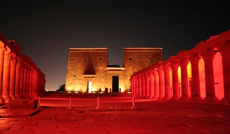 LIGHT AND SOUND IN PHILAE